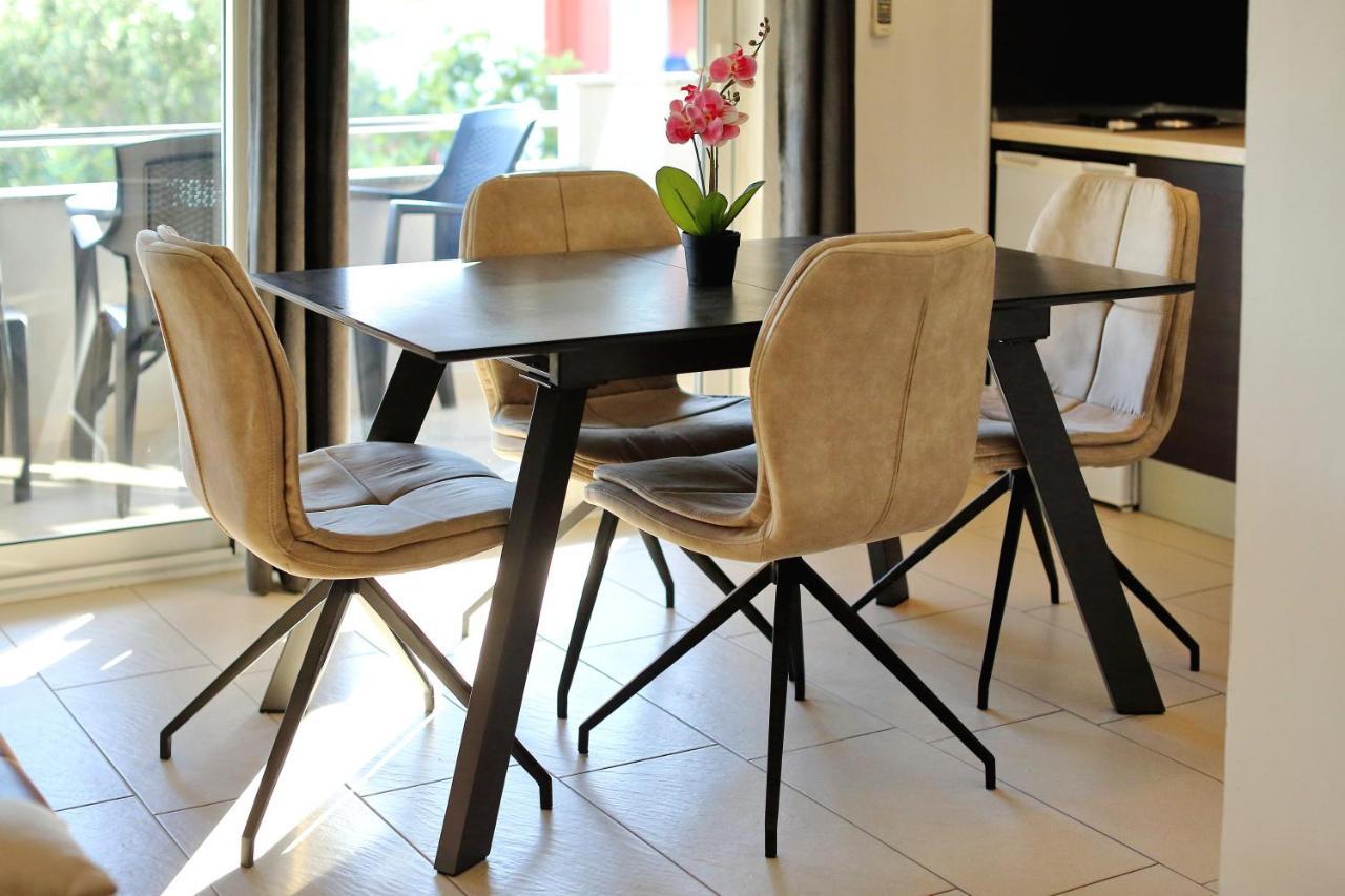 Apartments Neli Бибинє Екстер'єр фото