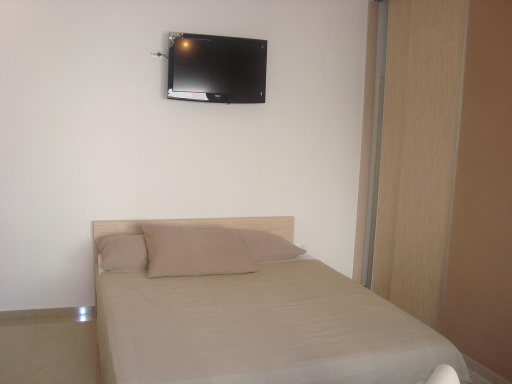 Apartments Neli Бибинє Номер фото