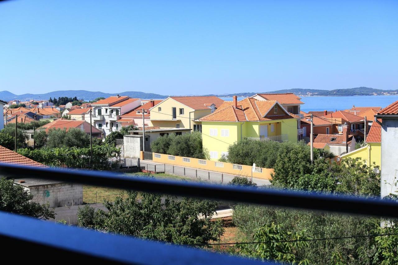 Apartments Neli Бибинє Екстер'єр фото